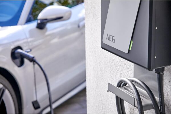 AEG Wallbox WB 22 PRO, Elektrikli/Hibrit Araçlar için Şarj İstasyonu, 22 kW 400 V Alman Kalitesi - Görsel 5